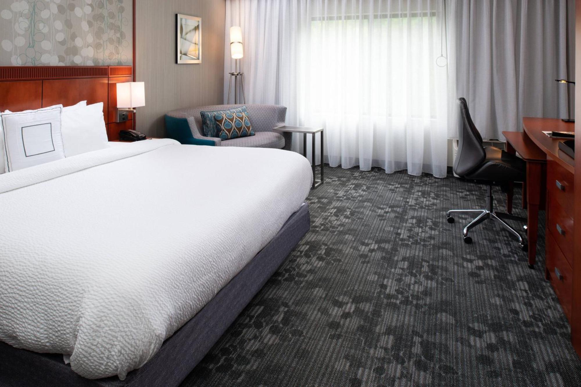 Courtyard High Point Hotel Luaran gambar